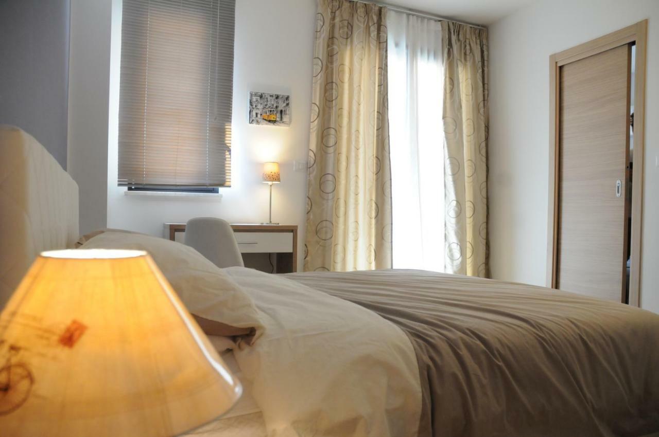 Casaleo Otel Campofelice Di Roccella Dış mekan fotoğraf