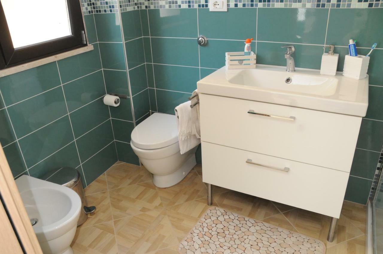 Casaleo Otel Campofelice Di Roccella Dış mekan fotoğraf